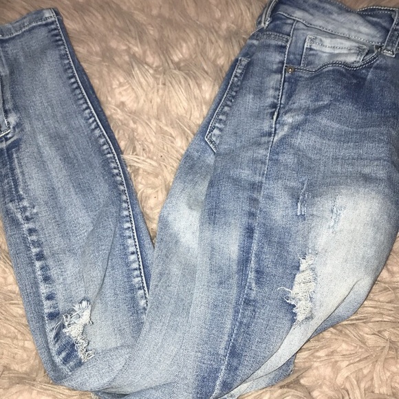 Jeans - Picture 1 of 4